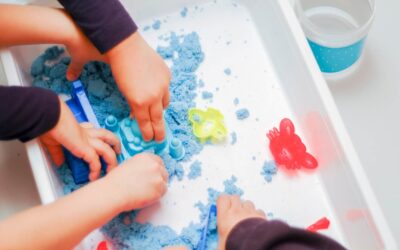 Comment transformer des objets du quotidien en activités créatives amusantes